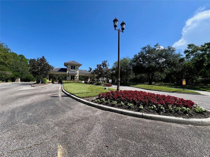 Property Photo: 14824 Tudor Chase Drive FL 33626