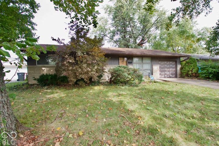 Property Photo:  5332 E 41st Street  IN 46226 