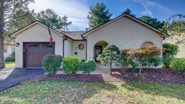 Property Photo:  7 Hampton Drive  NJ 07746 