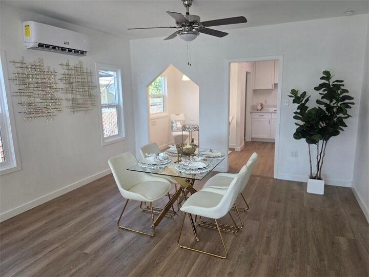 Property Photo:  739 W 102nd  CA 90044 