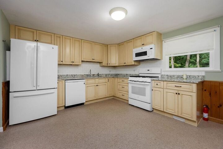 Property Photo:  55 Birchwoood Drive  VT 05001 