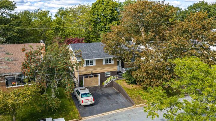 Property Photo:  47 Kingston Crescent  NS B3A 2L9 
