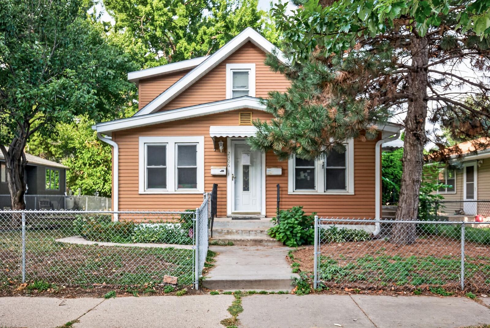 Property Photo: 2306 California Street NE MN 55418