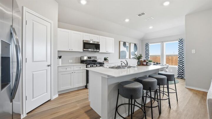 Property Photo: 116 Tributary Lane TX 76246