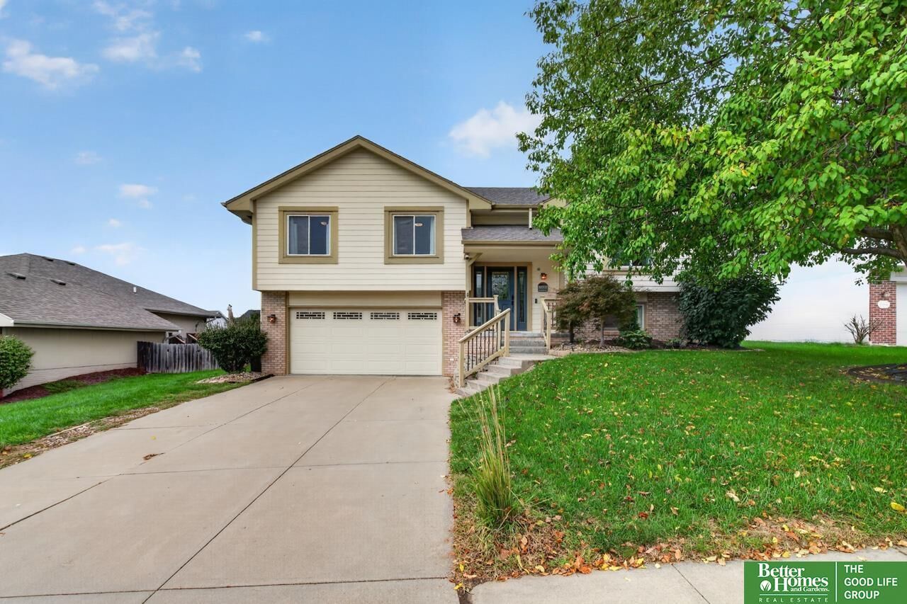 Property Photo:  7508 Ernst Street  NE 68122 