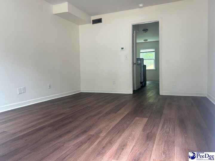 Property Photo:  409 Parrott St Apt #1, 4, 8 &Amp 11  SC 29532 
