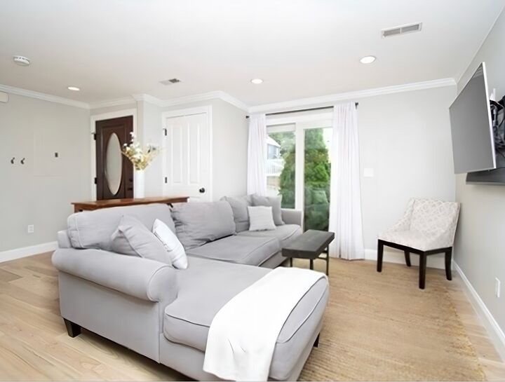 Property Photo: 10 Symmes St 1 MA 02131