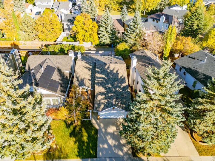 Property Photo:  60 Sundown Way SE  AB T2X 3B6 