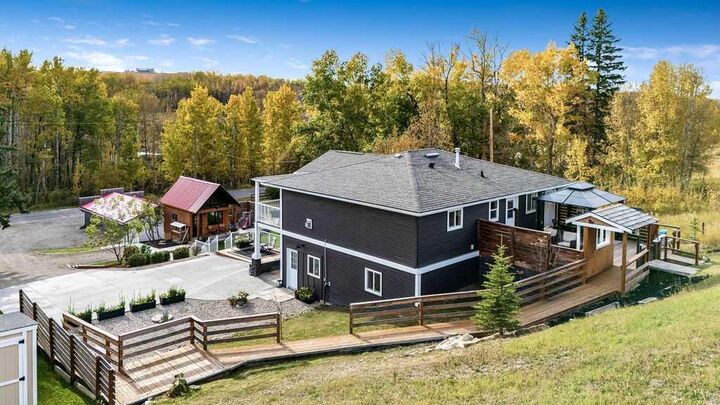 Property Photo:  3472C Township Road 290 A  AB T0M 0S0 
