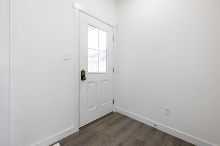 Property Photo:  709 Clearview Green  AB T2P 2G7 