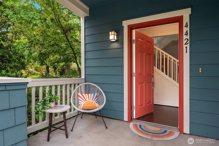 Property Photo:  4421  28th Avenue S  WA 98108 