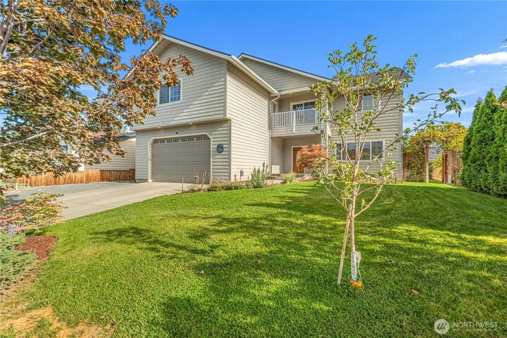 Property Photo:  3037  Vera Cruz Street  WA 98828 