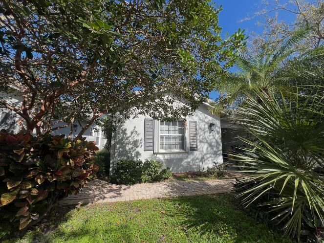 Property Photo: 5190 Sabal Gardens Lane 6 FL 33487