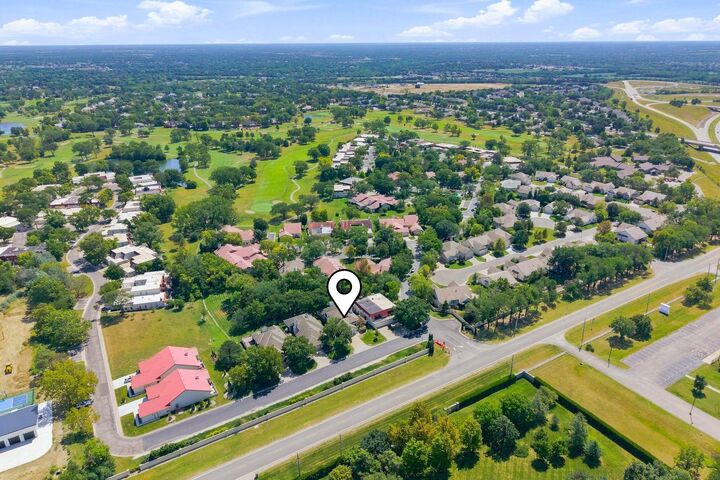 Property Photo: 3 N Villas KS 67230
