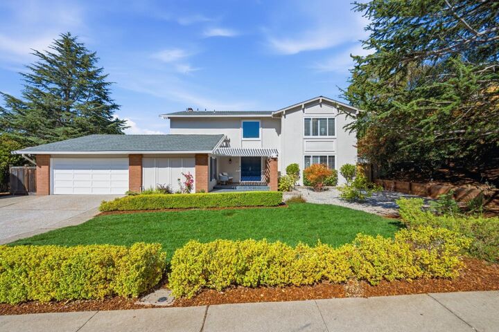 Property Photo:  15 Waterloo Court  CA 94002 