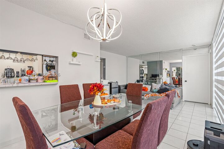 Property Photo: 11800 SW 18th St 201-4 FL 33175