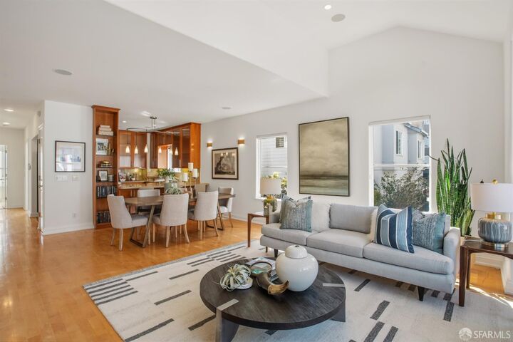 Property Photo: 35 Glen Court CA 94112