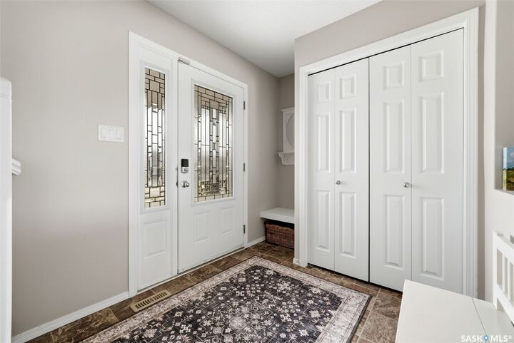 Property Photo:  8097 Wascana Gardens Crescent  SK S4V 1G2 