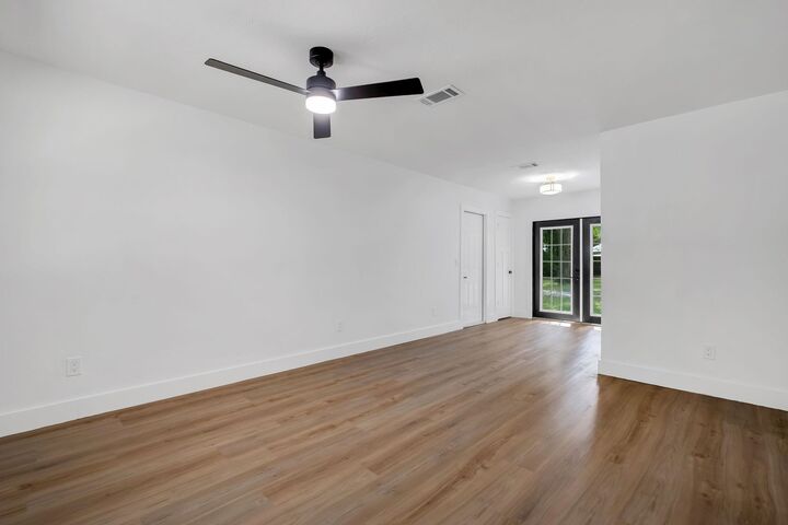 Property Photo:  5629 Rustic Drive  FL 32303 