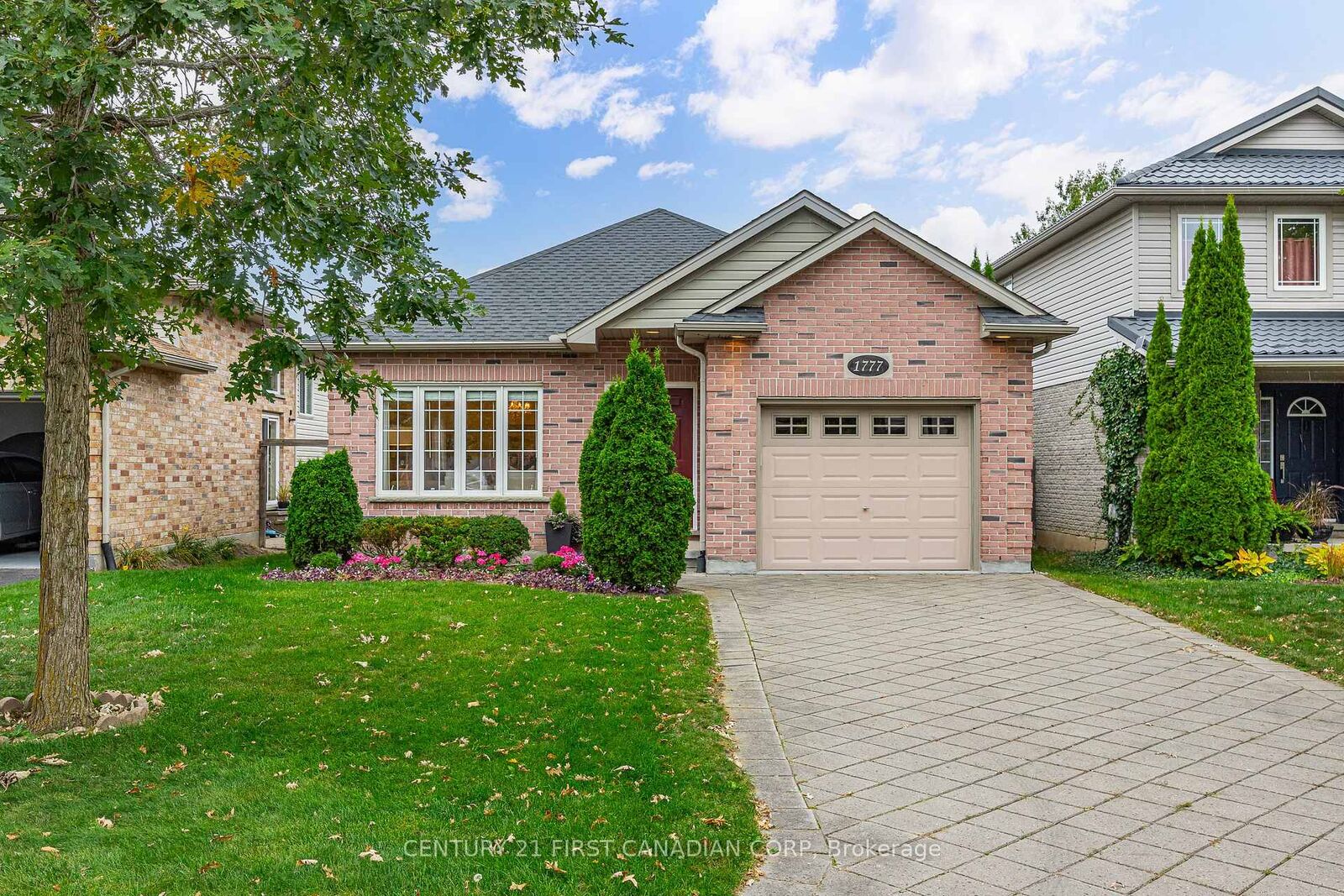 Property Photo: 1777 Ennismore Crescent ON N6G 5N2