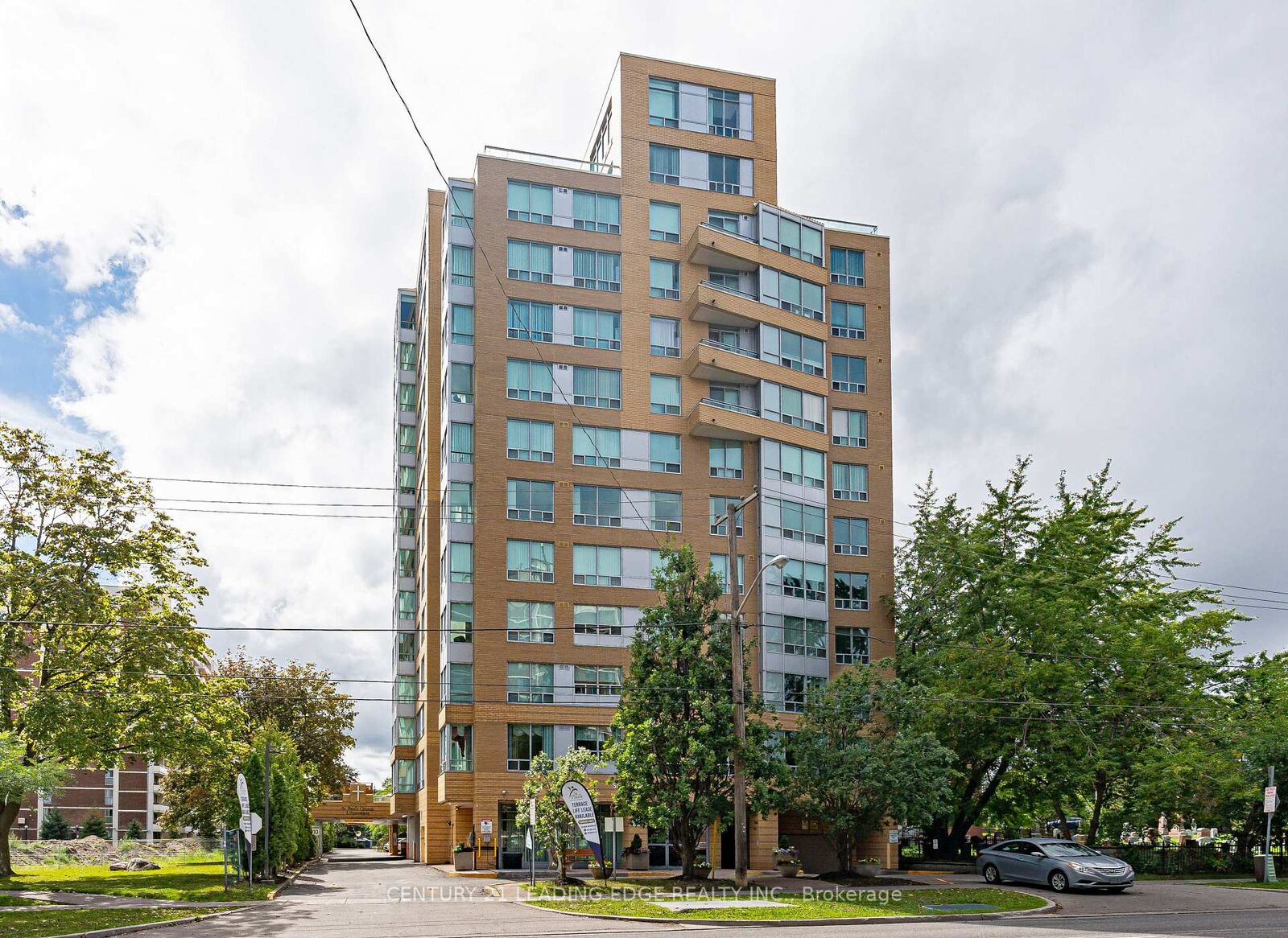 Property Photo: 2800 Warden Avenue 104 ON M1W 3Z6