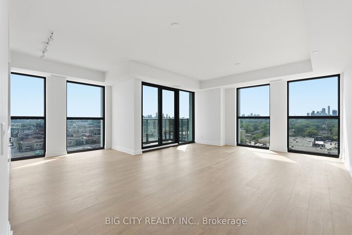 Property Photo:  25 Frederick Way 1202  ON M4G 0C6 
