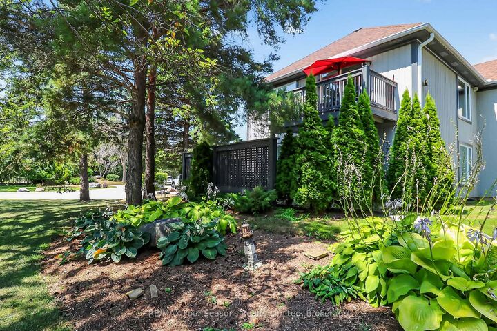Property Photo:  312 Mariners Way  ON L9Y 5C7 