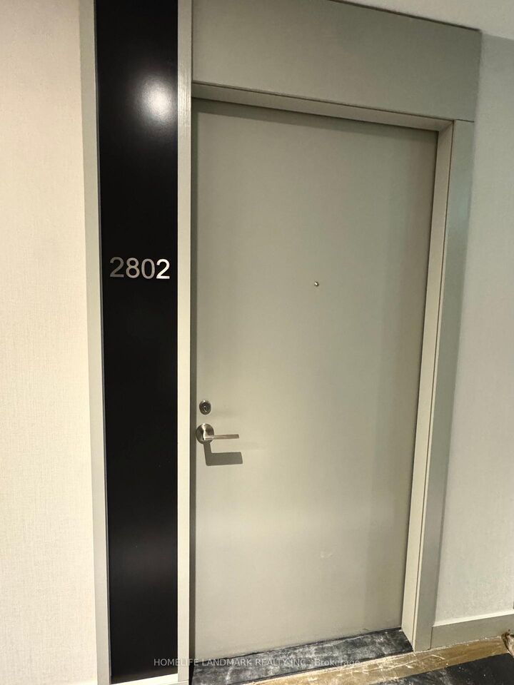 Property Photo:  400 King Street W 2802  ON M5V 0X8 
