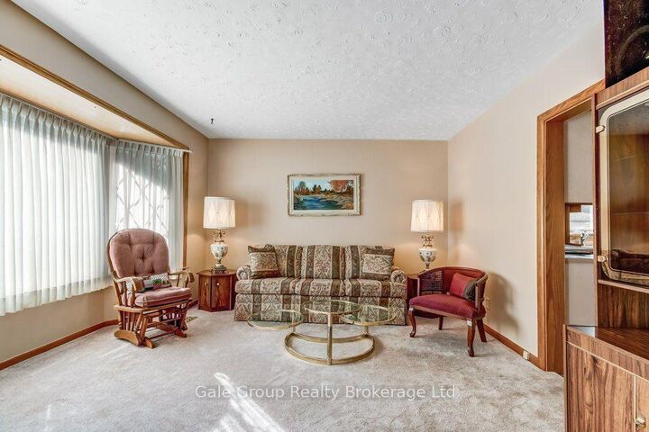 Property Photo:  62 Aileen Drive  ON N4S 4A1 