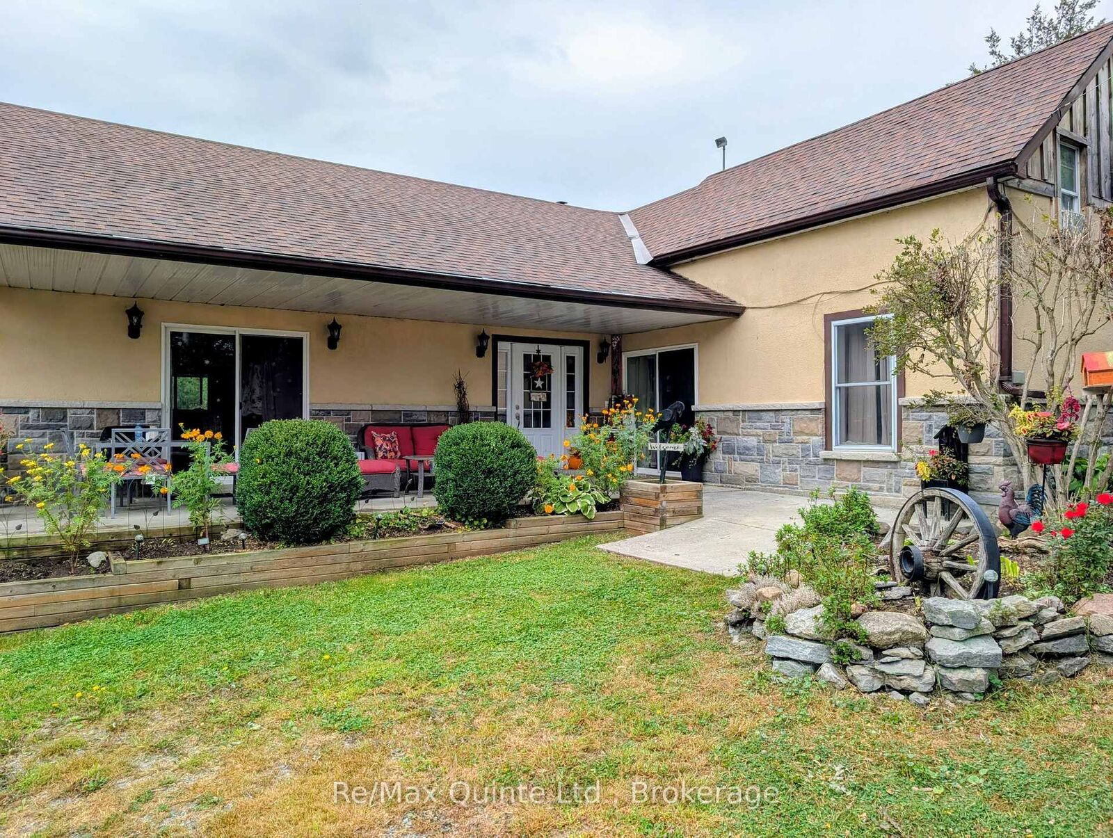 Property Photo:  1686 County Road 13 N/A  ON K0K 2P0 