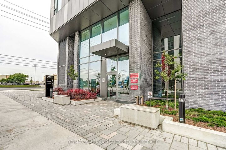Property Photo:  10 Abeja Street 1419  ON L4K 0R4 