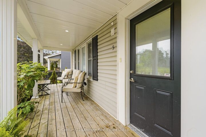Property Photo:  5 Diverbelt Drive  ON K0K 2T0 