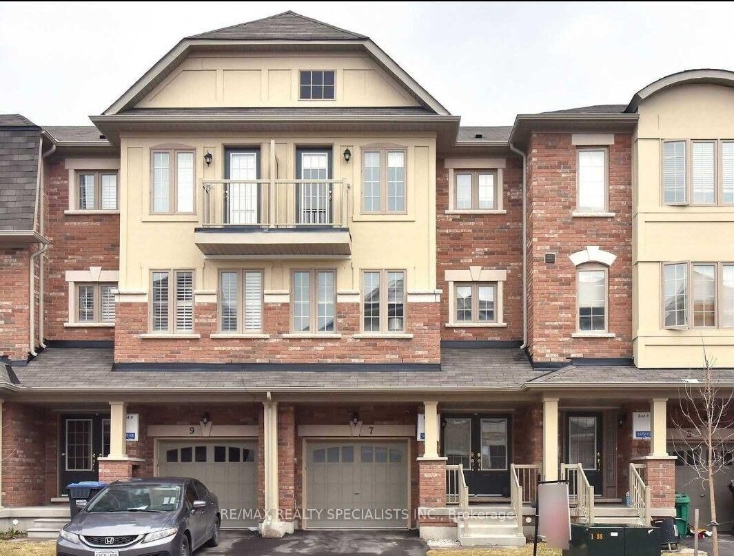 Photo de la propriété:  7 Hobart Gardens  ON L6Z 0J1 