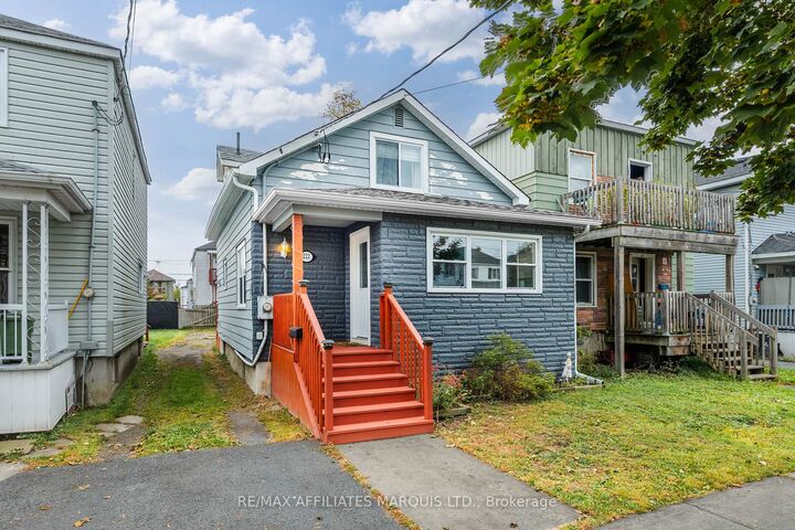 Property Photo:  222 Belmont Street  ON K6H 4Z4 