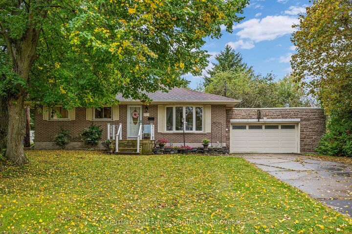Property Photo:  413 Maple Ridge Drive  ON K7M 5P1 