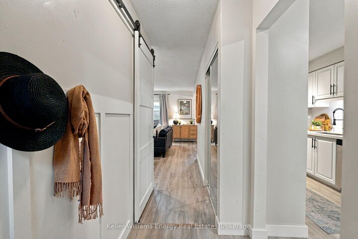 Photo de la propriété:  155 Glovers Road 61  ON L1G 7A4 
