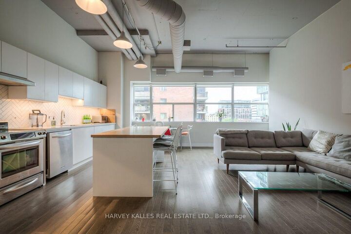 Photo de la propriété: 700 King Street W 608 ON M5V 2Y6