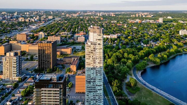 Property Photo: 805 Carling Avenue 703 ON K1S 5W9
