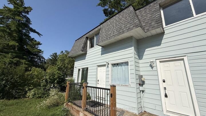 Property Photo:  512 Mosley Street Unit A  ON L9Z 2J4 