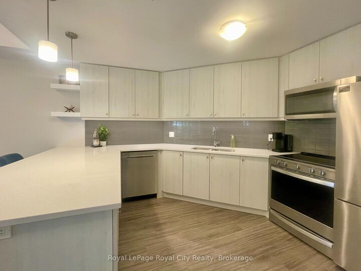 Property Photo:  19 Stumpf Street 101  ON N0B 1S0 
