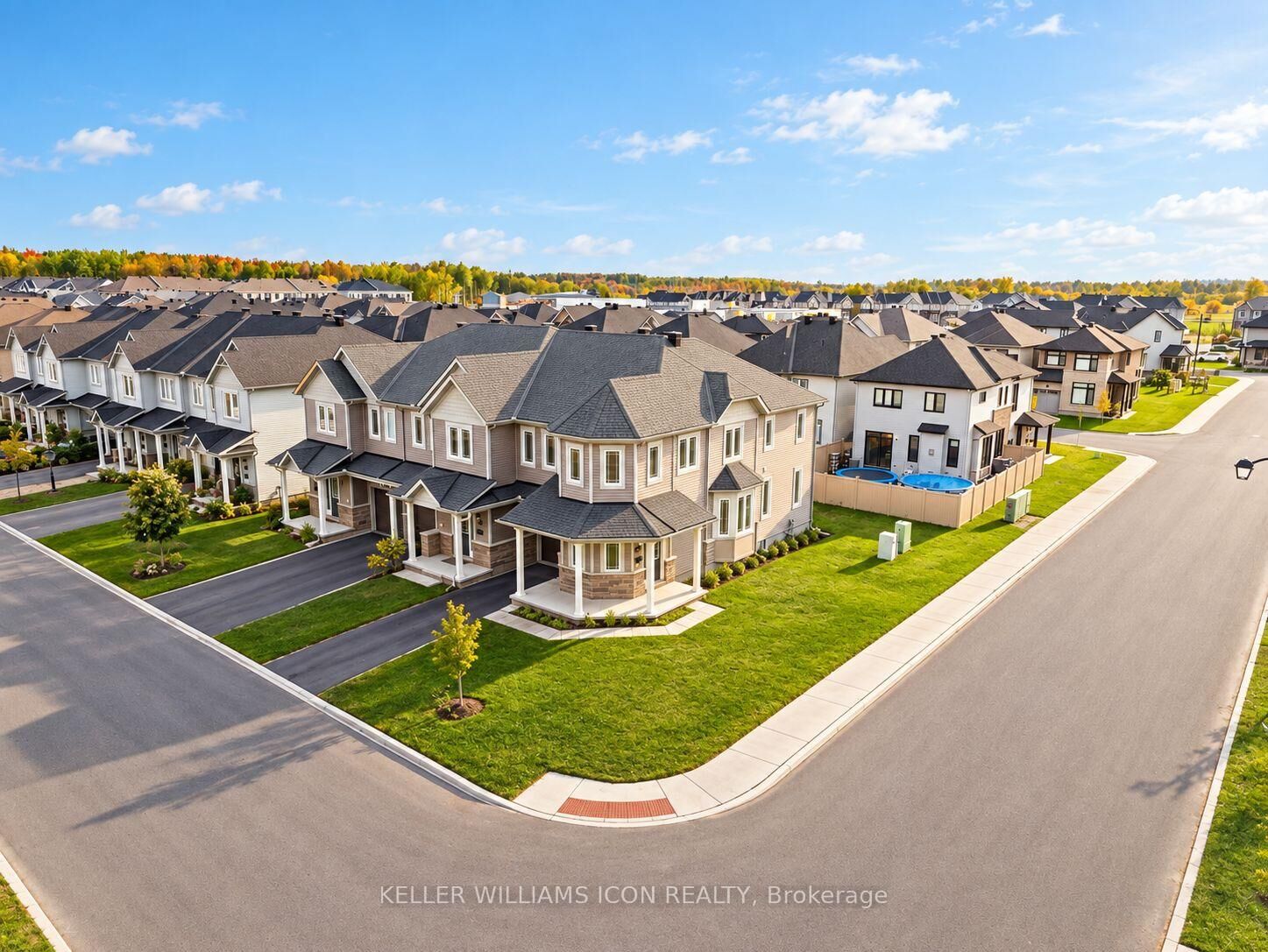 Property Photo:  70 Mesa Drive  ON K2J 6V8 