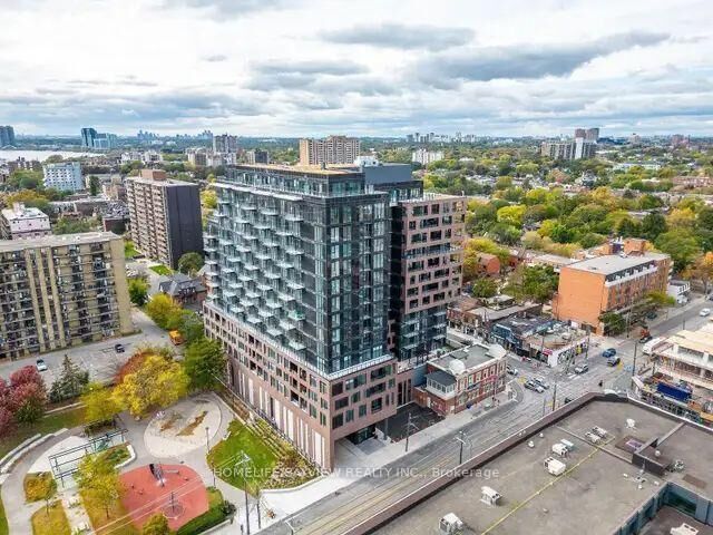 Property Photo:  270 Dufferin Street 1201  ON M6K 1Z6 