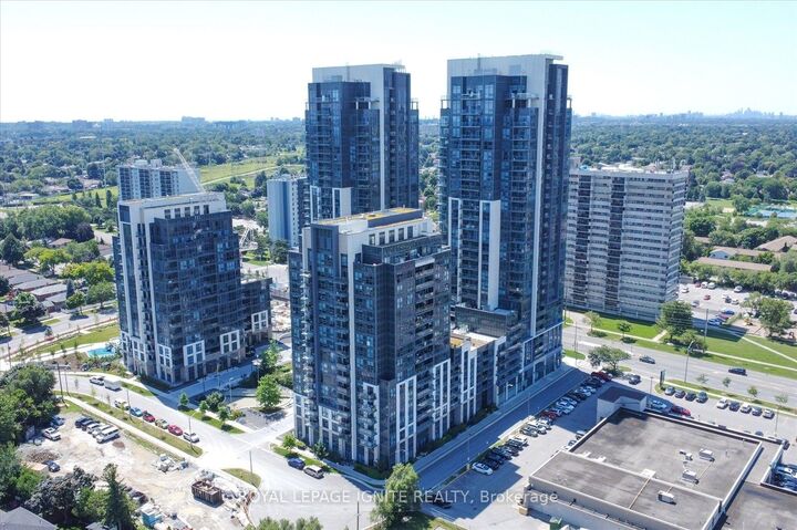 Property Photo:  30 Meadowglen Place 1110  ON M1G 0A6 