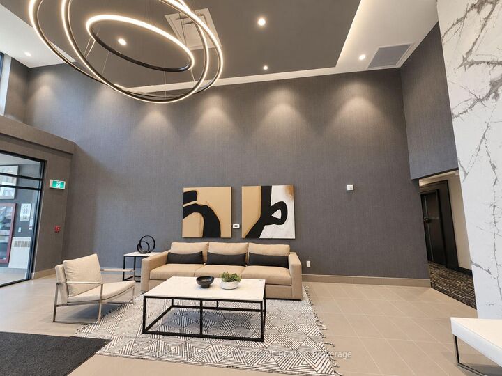 Property Photo: 470 Gordon Krantz Avenue 314 ON L9E 1Z3