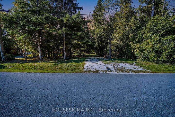 Property Photo:  60 Robert Street S  ON L9Z 2Y2 