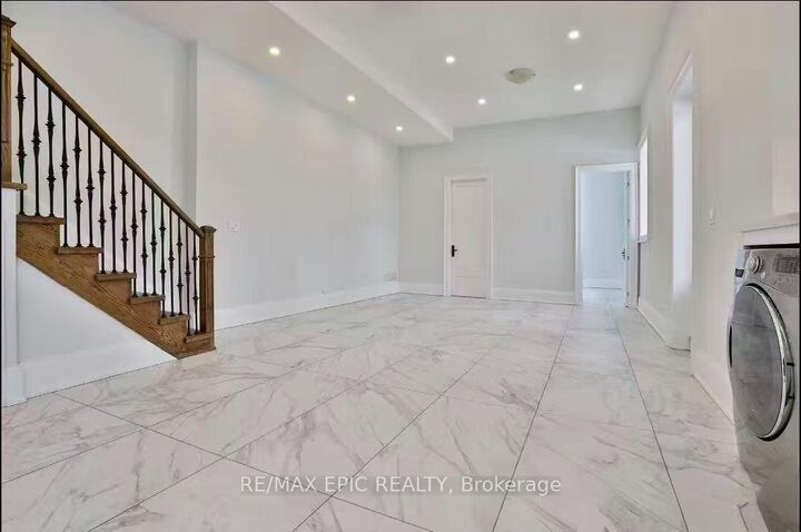 Property Photo: 36 Sussex Avenue ON L4C 2E6