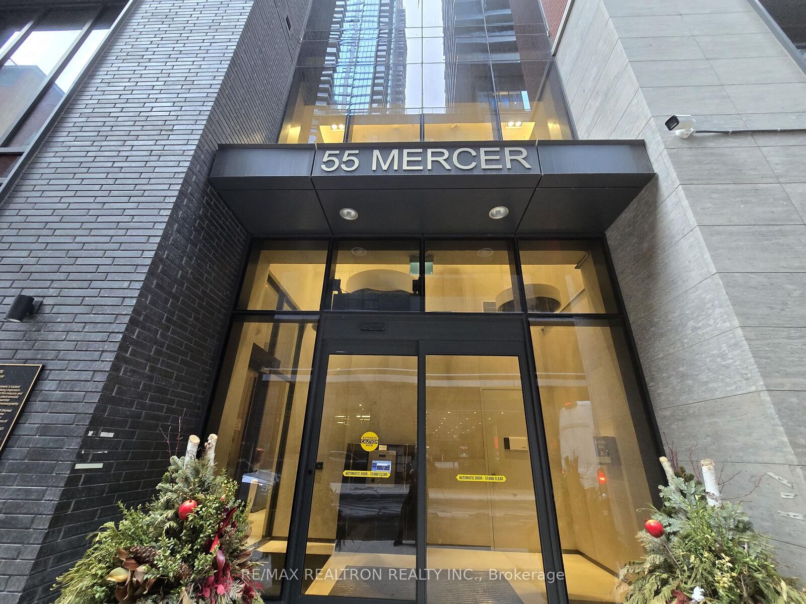 Property Photo:  55 Mercer Street 1212  ON M5V 3W2 