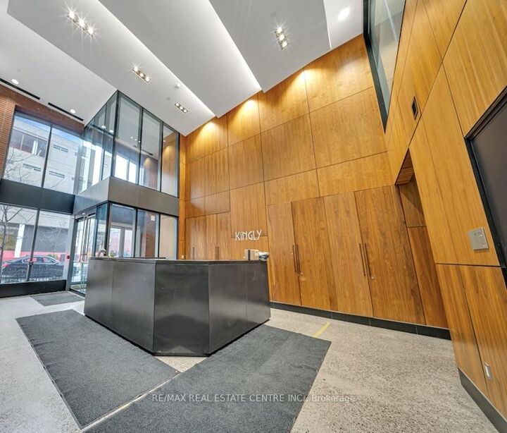 Property Photo:  501 Adelaide Street W 306  ON M5V 0R3 