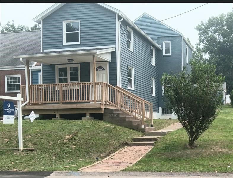 Property Photo:  820 4th Street  PA 15139 