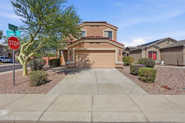 Property Photo: 23288 W Cocopah Street AZ 85326